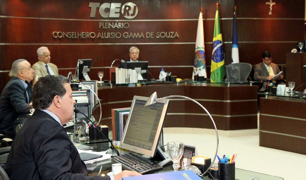 Fachada do TCE RJ no centro do Rio